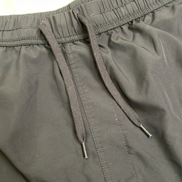Nike Dri-Fit Women’s Draw String Comfort Shorts! - EUC! - Picture 4 of 7